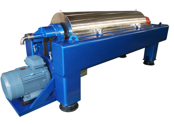 SS316L PLC Control Dewatering เครื่องหมุนเหวี่ยงขวดเหล้าแบบต่อเนื่องด้วยการคลายเกลียว